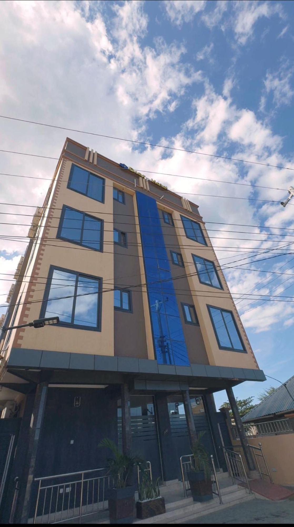 Diary Hotel Дар ес Саалам Екстериор снимка